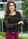 Blusa Manga Longa Rendada Preta